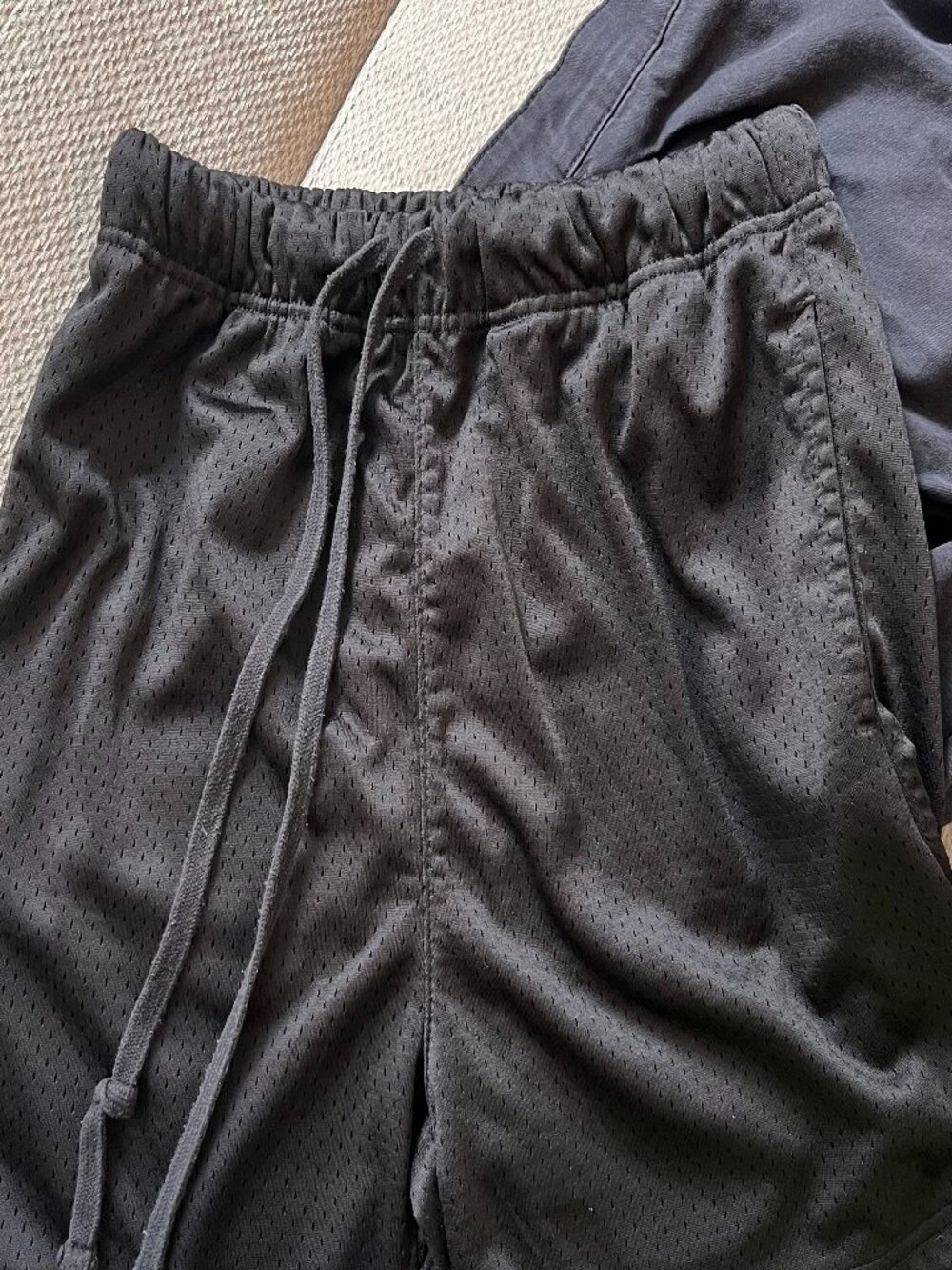 MNML Men's Black Mesh Basketball Athletic Shorts Small